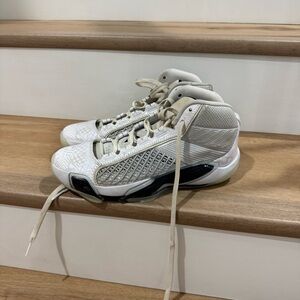 Jordan 38 FIBA Basketball Shoes Men’s Size 8 Women’s 10